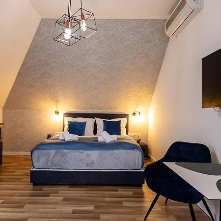 Clariss Pool & Center Hotel Balatonalmadi
