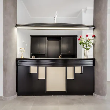 Clariss Pool & Center Отель 4*