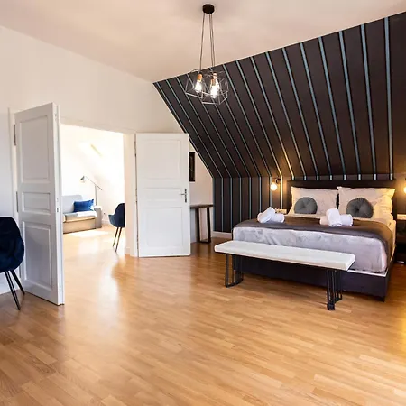 Clariss Pool & Center 4* Balatonalmadi